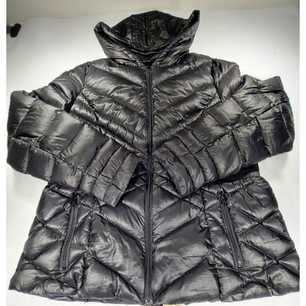 Lane Bryant Black Packable Puffer Jacket Size 14/16 Down Feathers